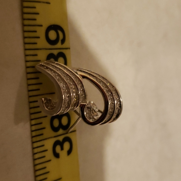 Sterling silver cubic zirconia earrings - Picture 5 of 8